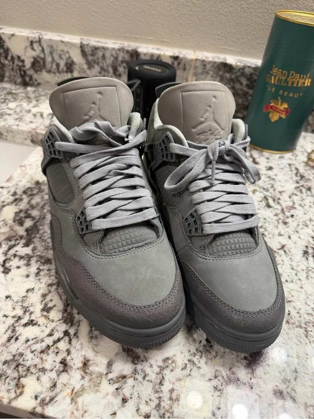 Jordan classic grey